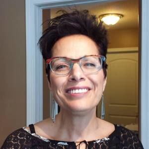 Meet your Posher, Dolly